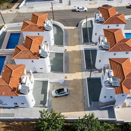 Contemporary 3 Bedroom Villa With A Private Pool Outside Paphos * Pafos
